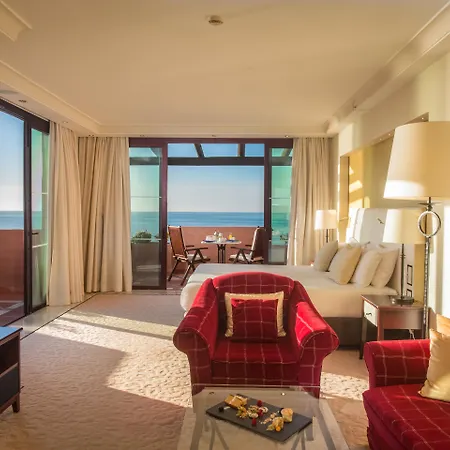 Отель Kempinski Bahia &