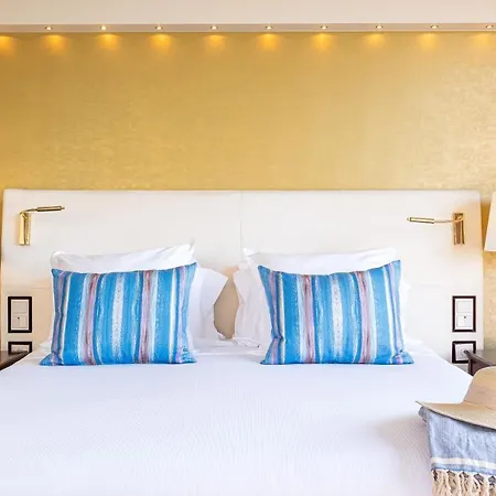 Kempinski Bahia & Отель Эстепона