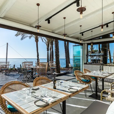 Отель Kempinski Bahia &